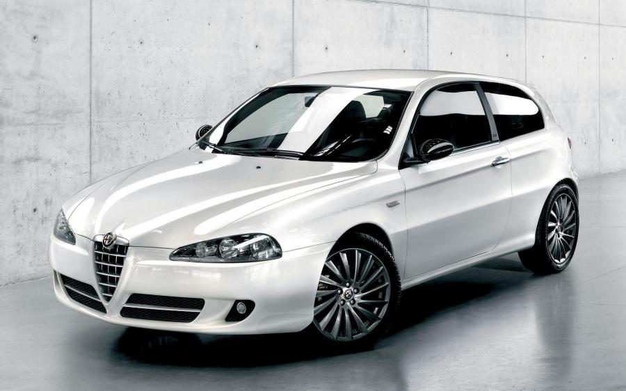 Alfa Romeo 147 C'N'C CoSTUME NATIONAL (937A) '2007 - 08